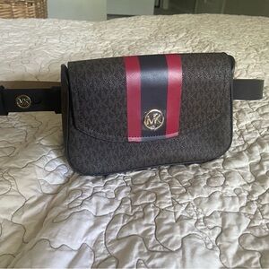 NWOT Michael Kors Logo Belt Bag